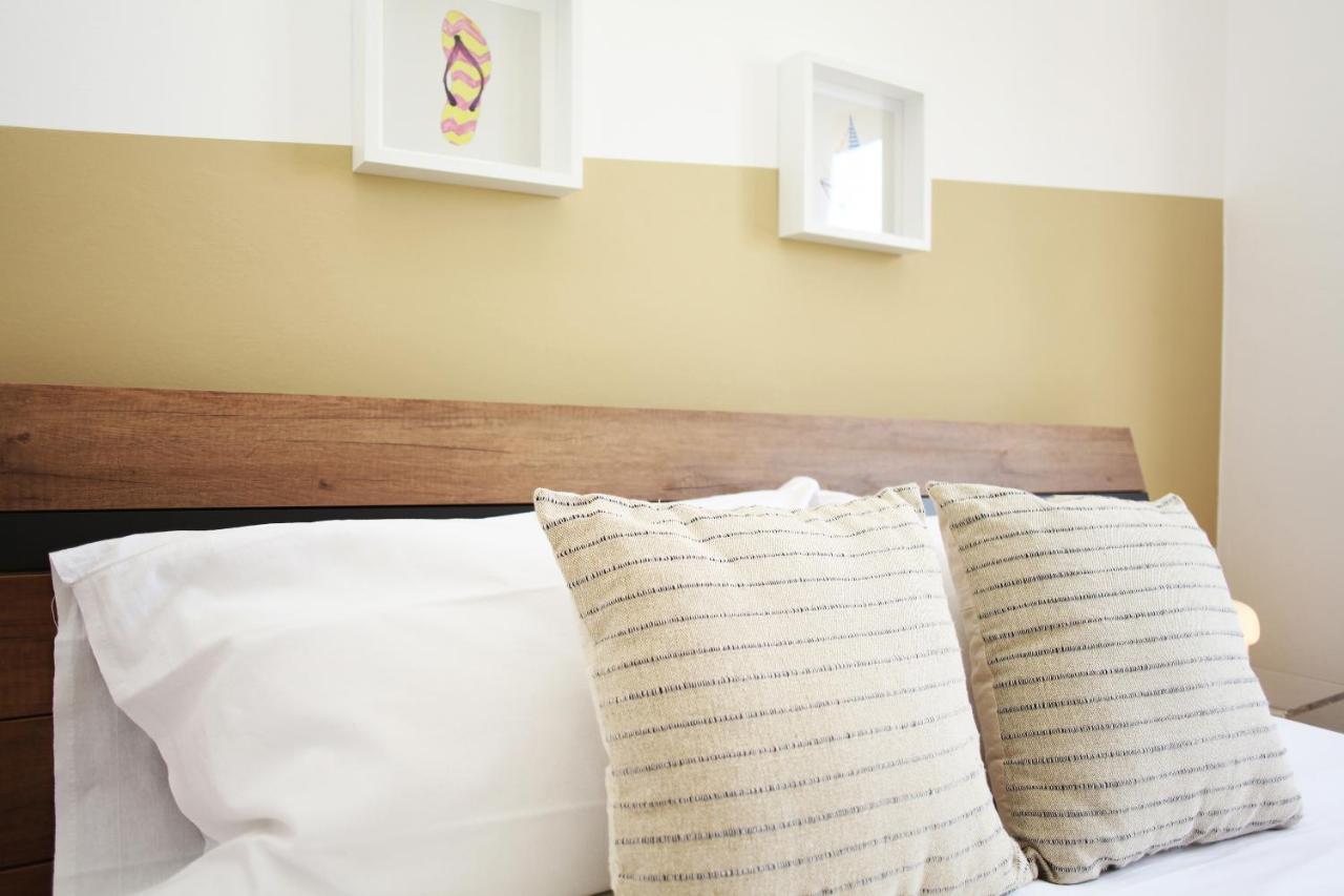 Beachside Rooms & Suites San Vito Lo Capo Exteriör bild