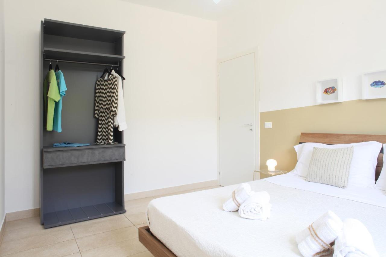 Beachside Rooms & Suites San Vito Lo Capo Exteriör bild