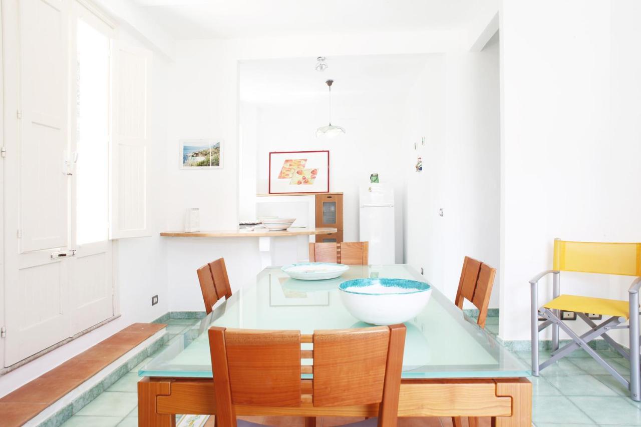 Beachside Rooms & Suites San Vito Lo Capo Exteriör bild