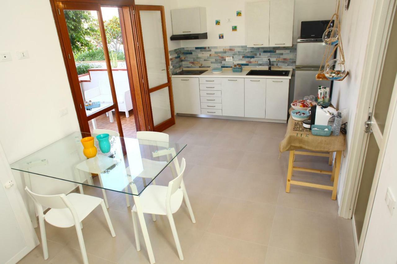 Beachside Rooms & Suites San Vito Lo Capo Exteriör bild