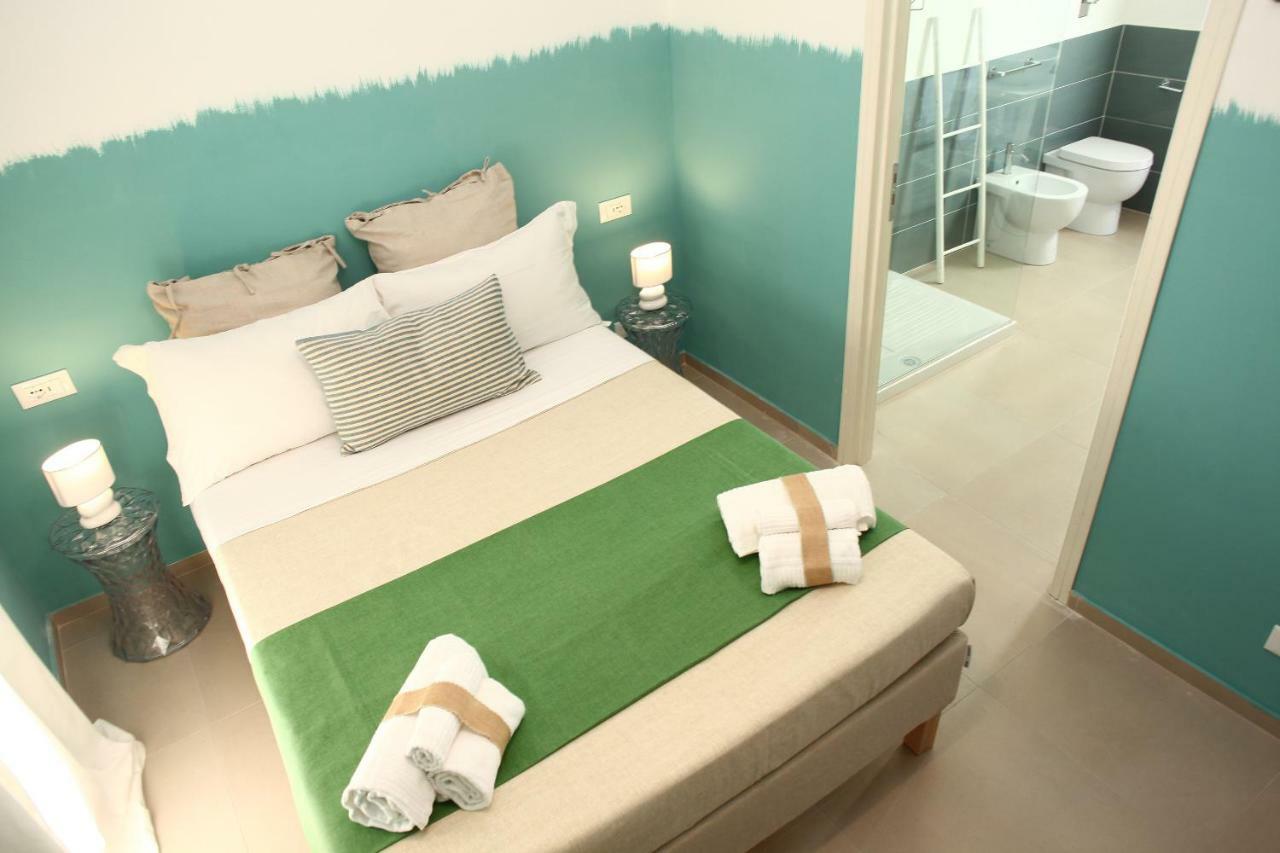 Beachside Rooms & Suites San Vito Lo Capo Exteriör bild