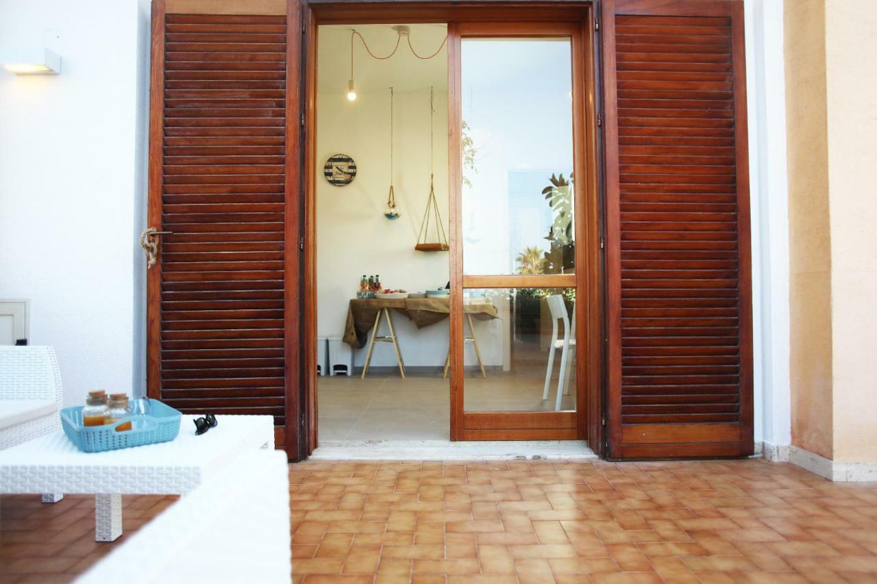 Beachside Rooms & Suites San Vito Lo Capo Exteriör bild